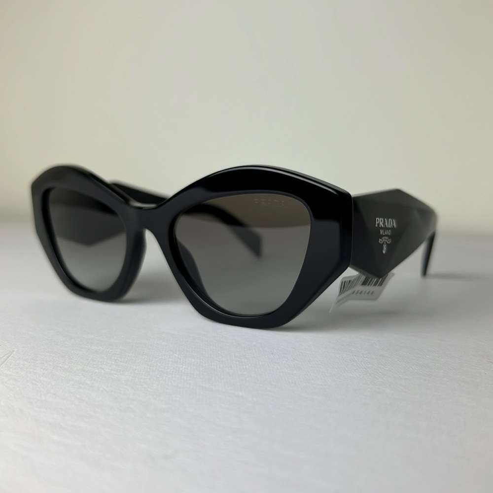 NWT Prada womens sunglasses black